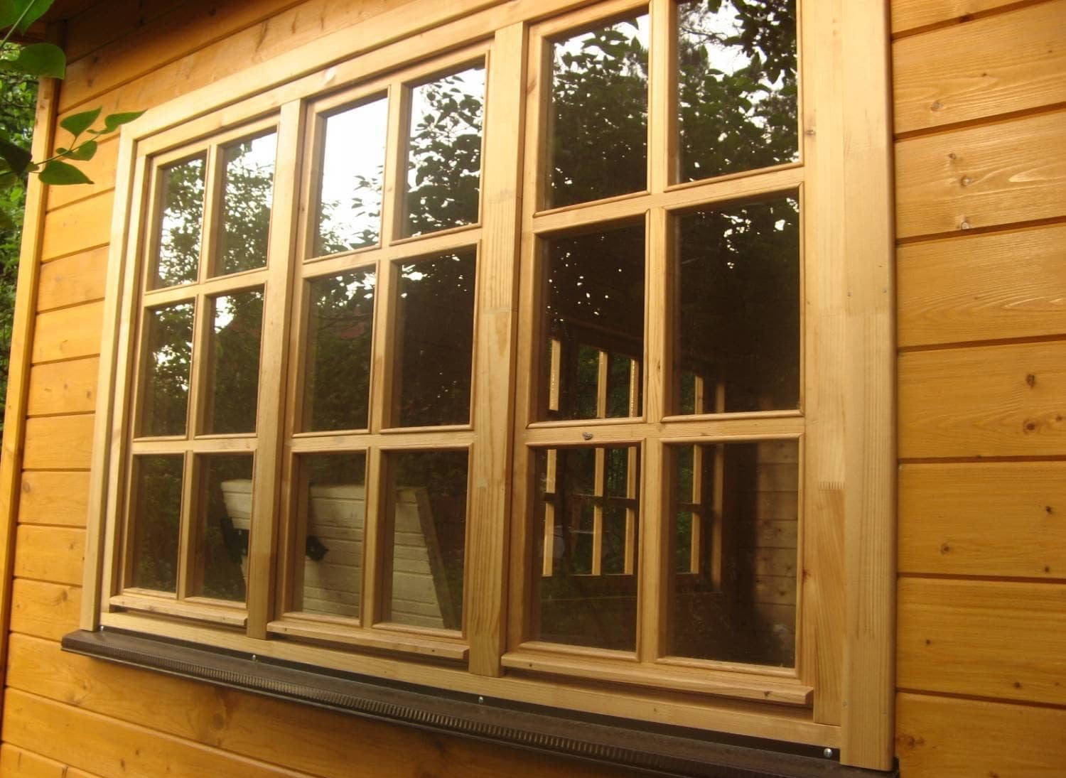 Деревянные окна: почему пластиковые — это современное решение для вашего дома